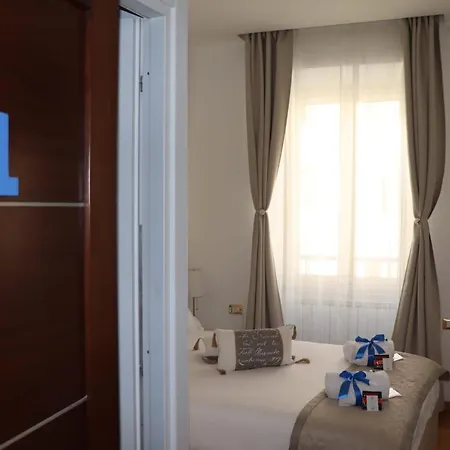 B&B Gaudium Colosseo Rome Buitenkant foto